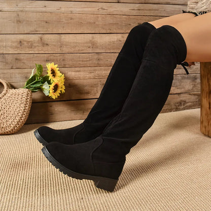 Elegante Suede Low-Heel Ankle Boots